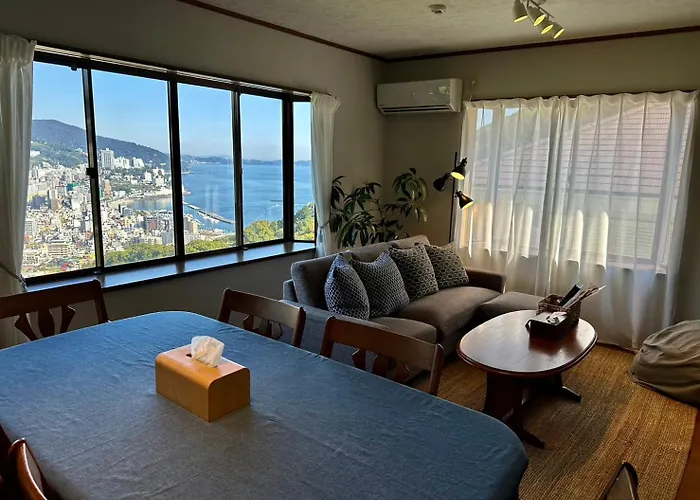 熱海天海ヴィラ/ Atami Tenkai Villa